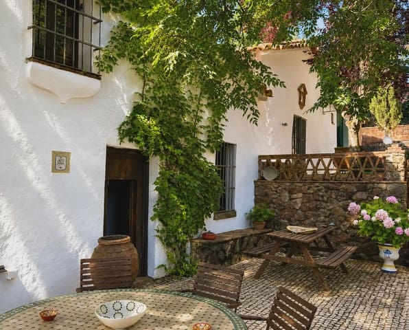 4 slaapkamer Finca/Landhuis te koop in Aracena met zwembad - € 825.000 (Ref: 9793449)