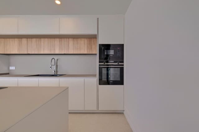 3 soverom Leilighet til salgs i El Higuerón, Fuengirola med svømmebasseng garasje - € 1 195 000 (Ref: 10015580)
