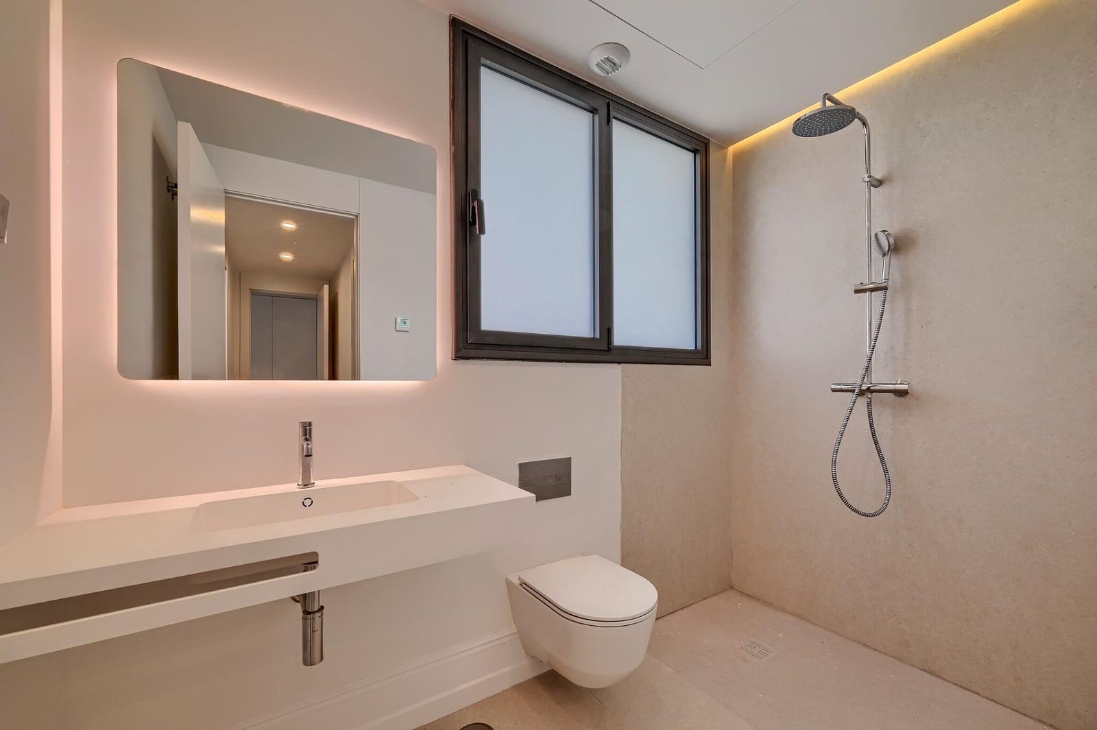 3 sypialnia Apartament na sprzedaż w Fuengirola z basenem garażem - 1 195 000 € (Ref: 10015580)