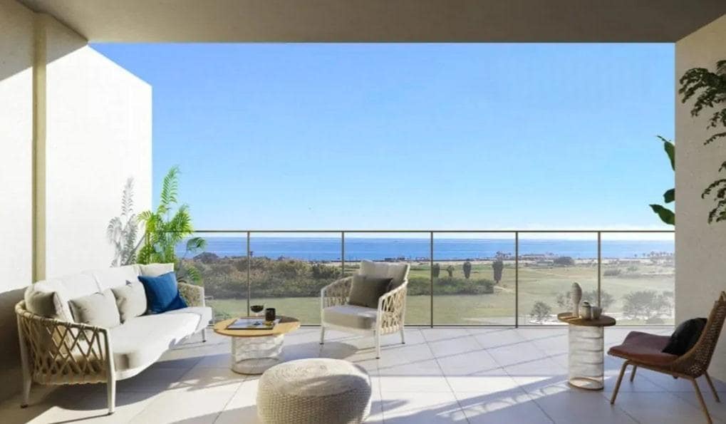 3 quarto Apartamento para venda em Torre del Mar com piscina garagem - 355 600 € (Ref: 10025632)