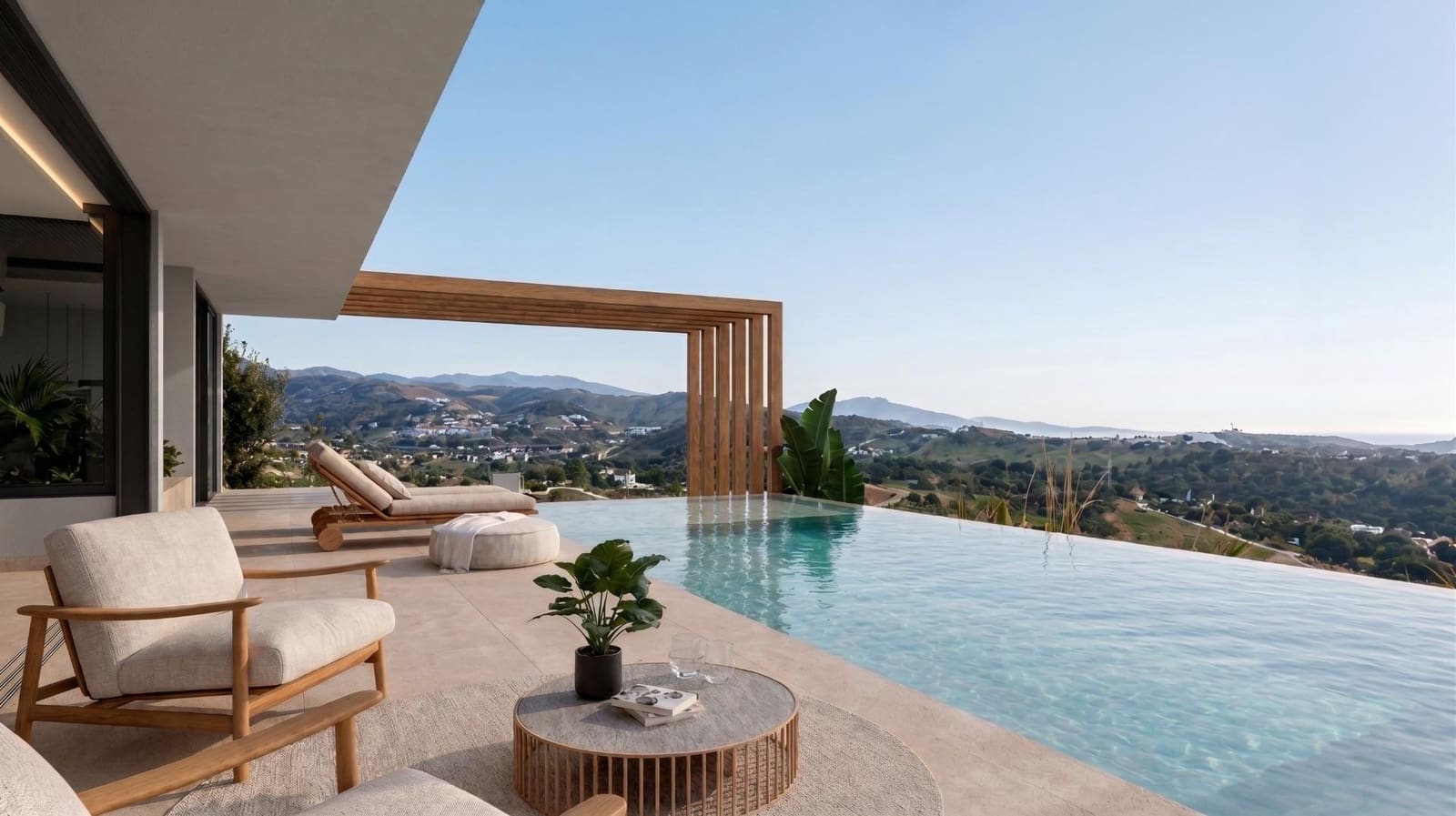 4 bedroom Villa for sale in Estepona with pool garage - € 2,100,000 (Ref: 10159682)