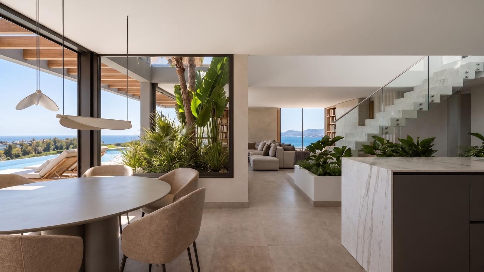 4 bedroom Villa for sale in Estepona with pool garage - € 2,100,000 (Ref: 10159682)