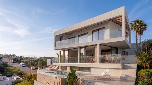 4 sypialnia Willa na sprzedaż w Estepona z basenem garażem - 1 495 000 € (Ref: 10159685)