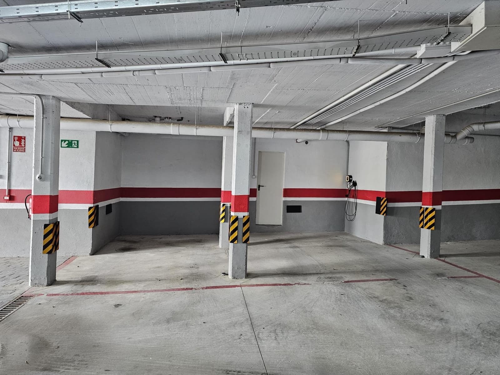 Garage te koop in El Paraiso - € 20.000 (Ref: 10183136)