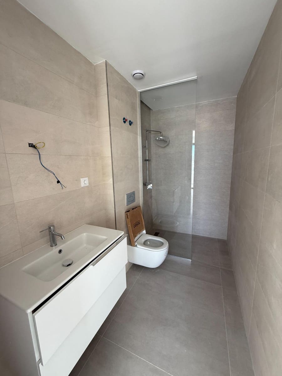 2 chambre Penthouse à vendre à Estepona avec piscine garage - 975 000 € (Ref: 6283335)