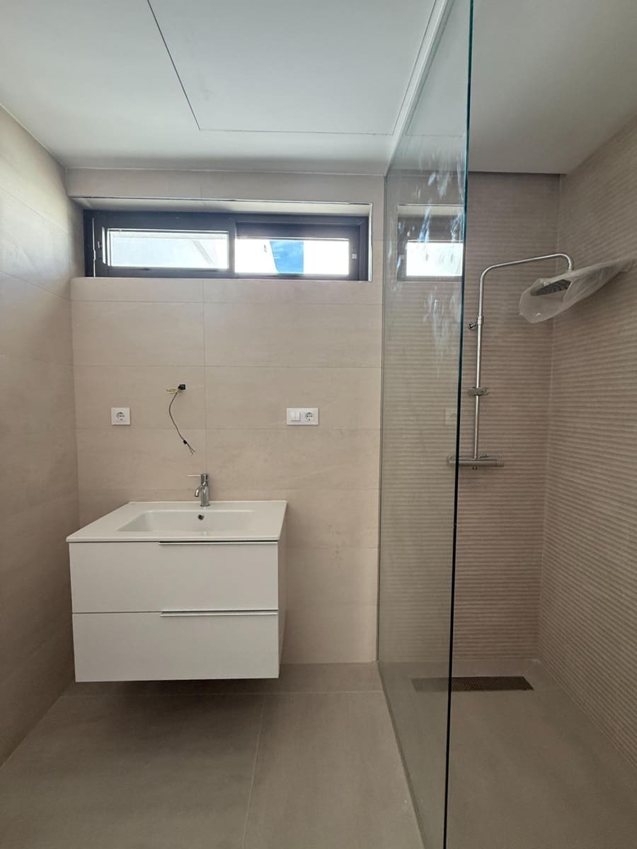2 chambre Penthouse à vendre à Estepona avec piscine garage - 975 000 € (Ref: 6283335)