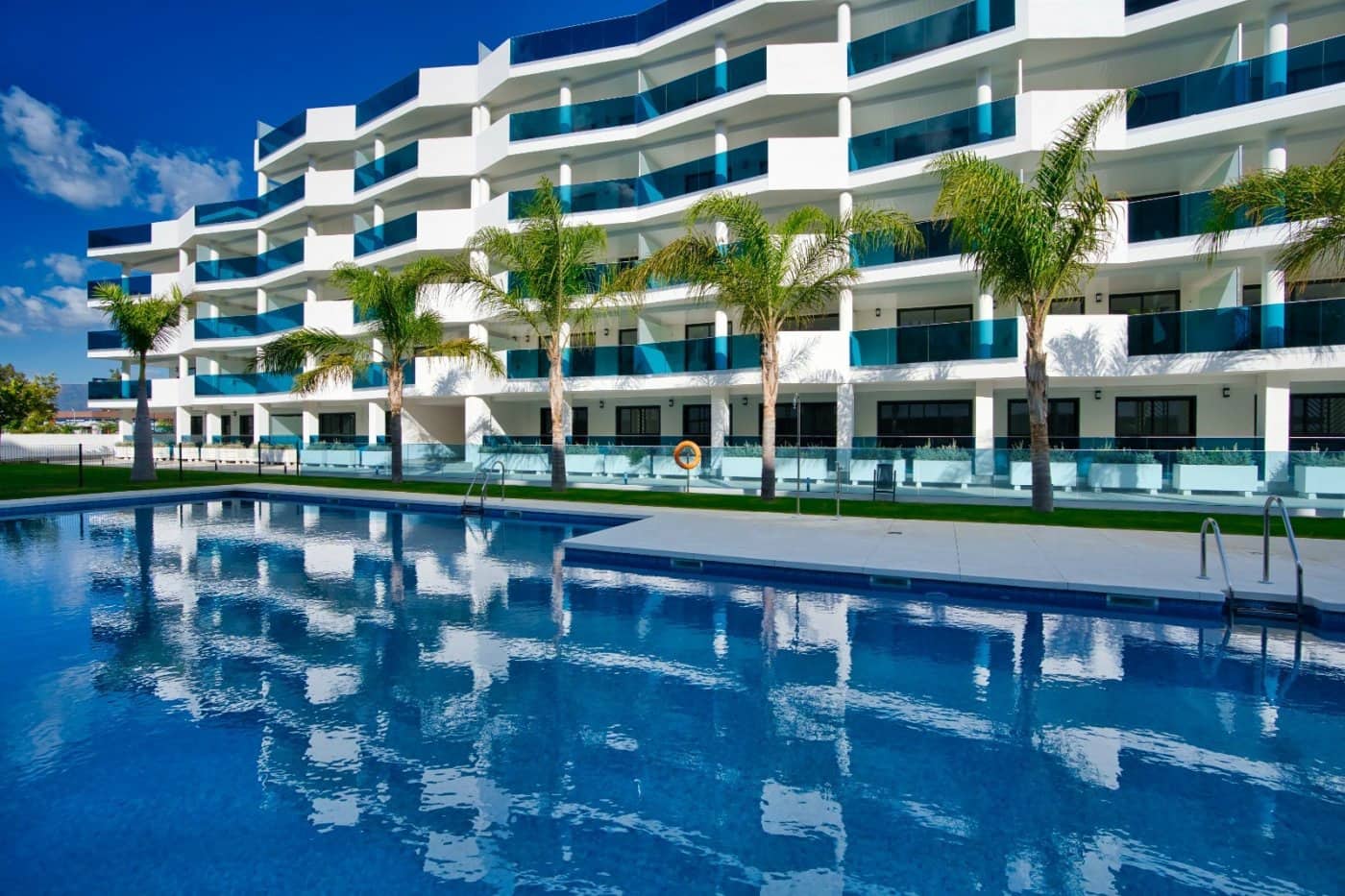 3 slaapkamer Penthouse te koop in Las Lagunas de Mijas met zwembad garage - € 492.800 (Ref: 6313447)