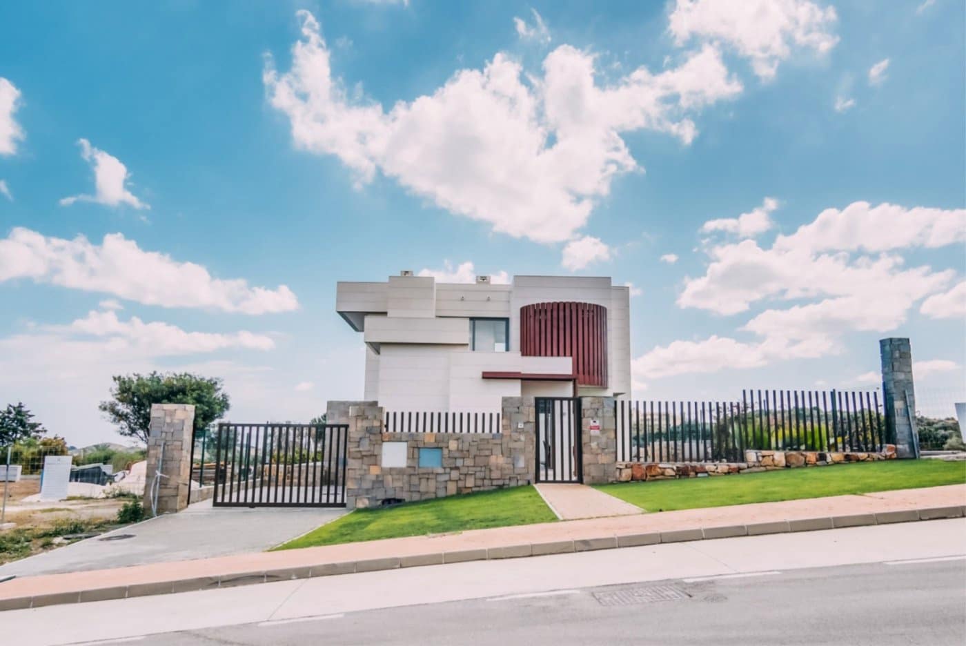 Chalet de 3 habitaciones en Mijas Costa en venta con piscina - 850.000 € (Ref: 6313449)