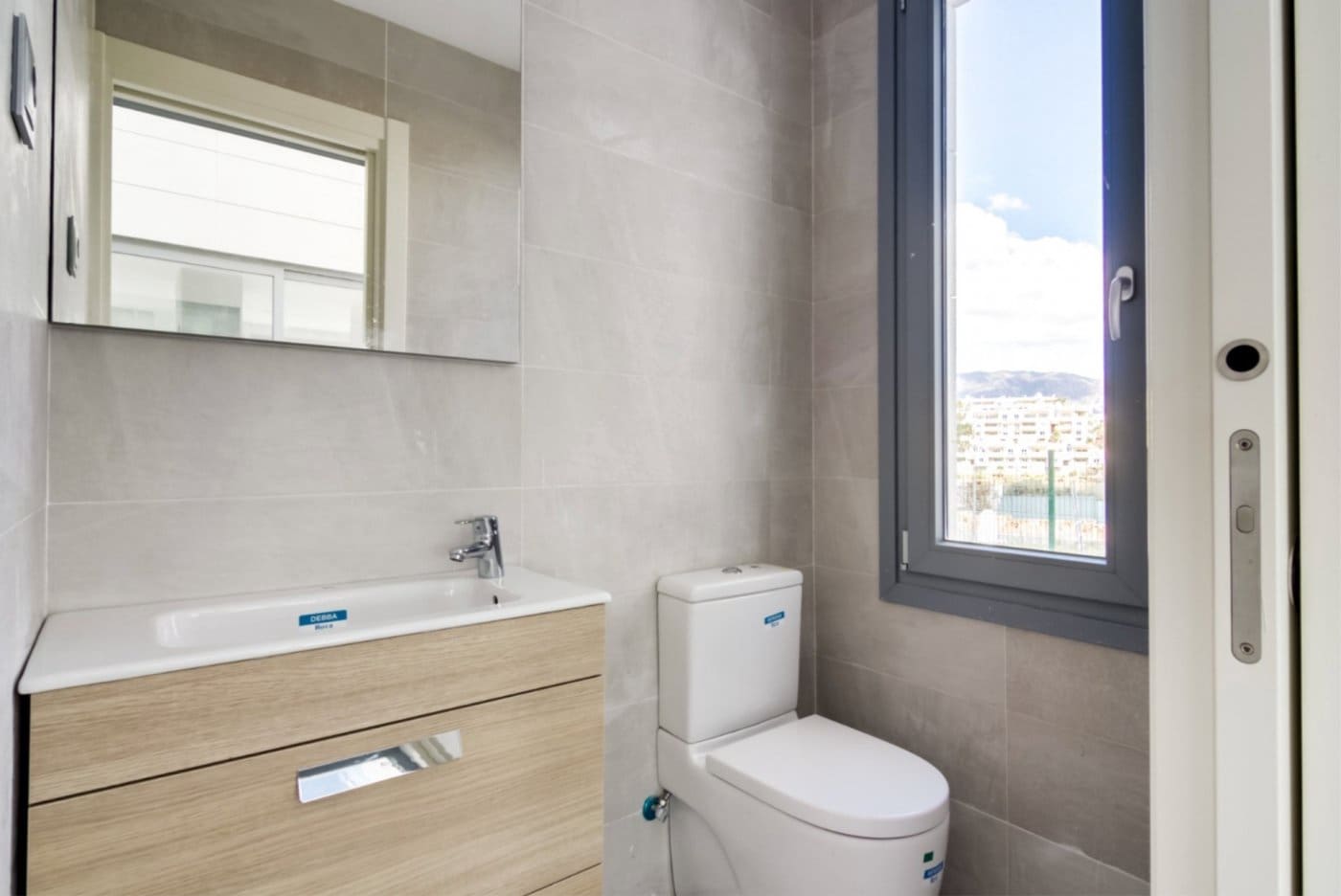 Chalet de 3 habitaciones en Mijas Costa en venta con piscina - 850.000 € (Ref: 6313449)