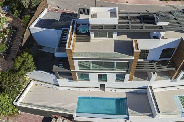 3 quarto Moradia para venda em Benahavís com piscina garagem - 1 490 000 € (Ref: 6436100)