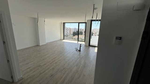 3 makuuhuone Paritalo myytävänä paikassa Torre del Mar, Vélez-Málaga mukana uima-altaan 
autotalli - 579 900 € (Ref: 6609257)