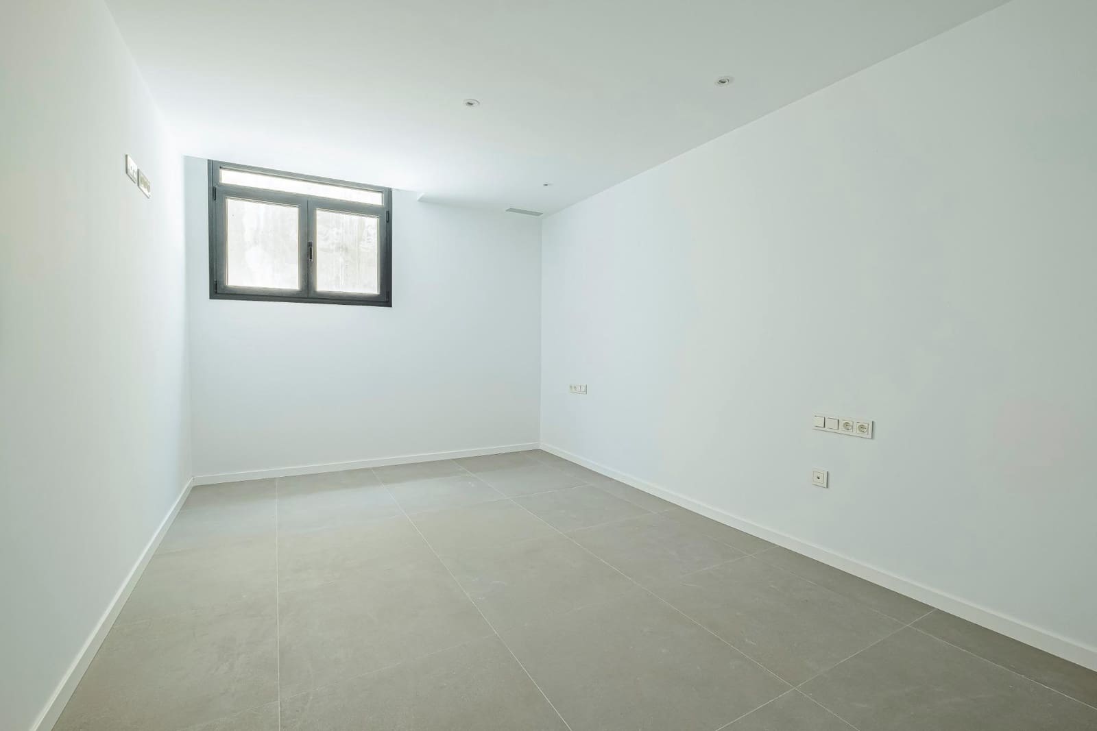 4 camera da letto Villa in vendita in Estepona con piscina garage - 2.350.000 € (Rif: 6840646)