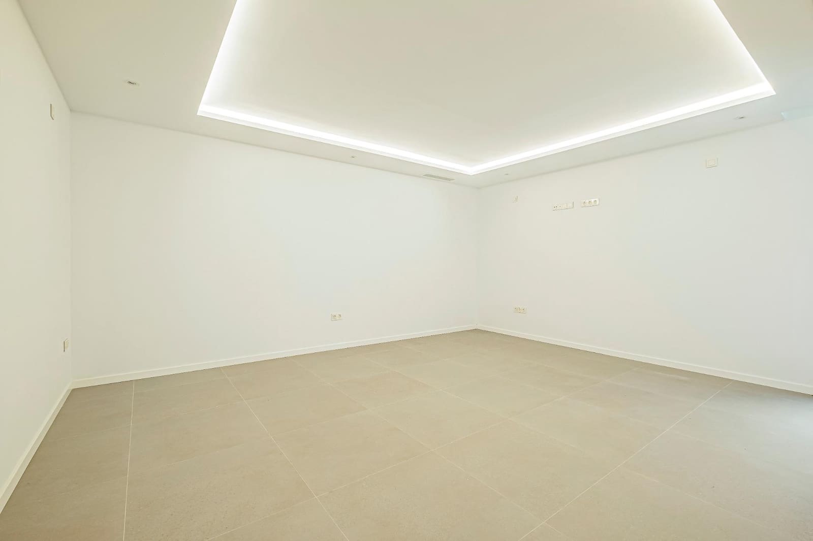 4 camera da letto Villa in vendita in Estepona con piscina garage - 2.350.000 € (Rif: 6840646)