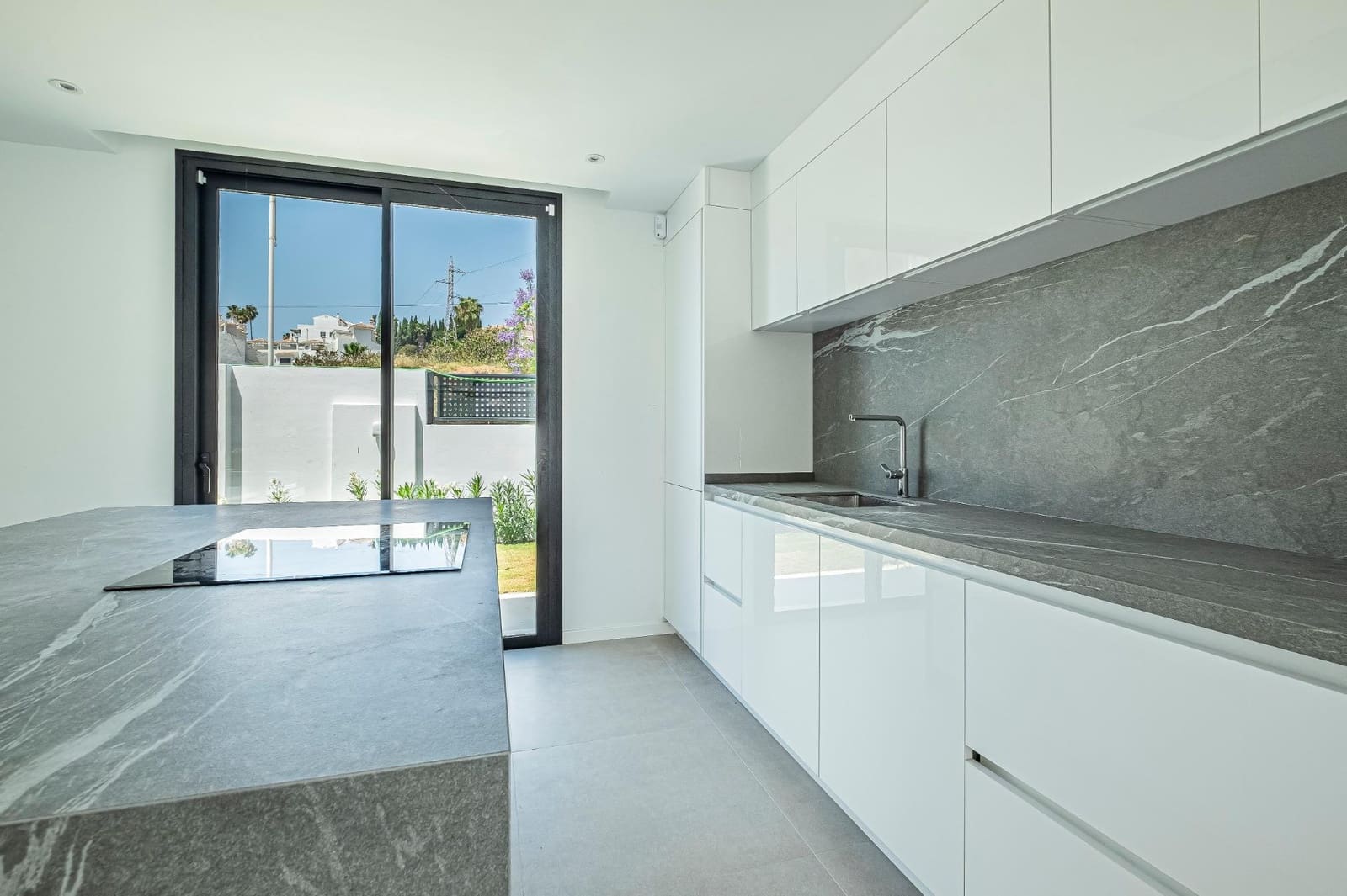 4 camera da letto Villa in vendita in Estepona con piscina garage - 2.350.000 € (Rif: 6840646)