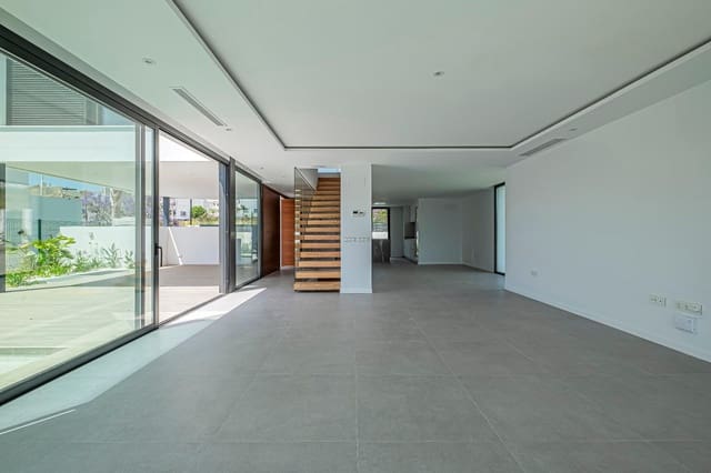 4 camera da letto Villa in vendita in Estepona con piscina garage - 2.350.000 € (Rif: 6840646)