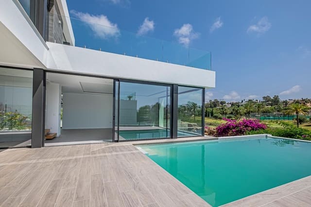 4 camera da letto Villa in vendita in Estepona con piscina garage - 2.350.000 € (Rif: 6840646)