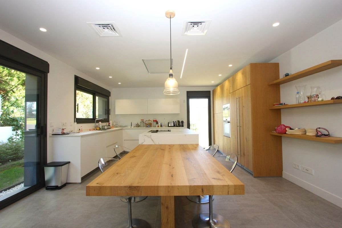 5 sypialnia Willa na sprzedaż w Guadalmina z basenem garażem - 2 750 000 € (Ref: 7364881)