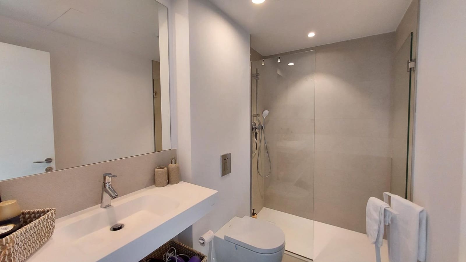 3 makuuhuone Kattohuoneisto myytävänä paikassa Fuengirola mukana uima-altaan 
autotalli - 1 350 000 € (Ref: 7520192)