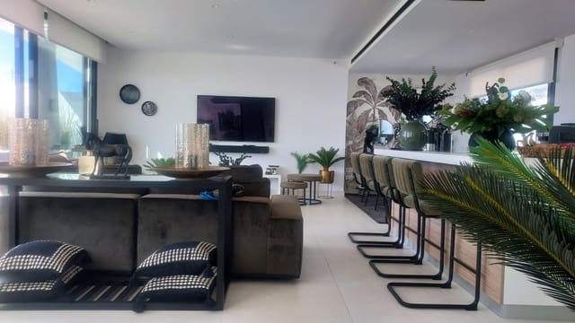 3 Zimmer Penthouse zu verkaufen in El Higuerón, Fuengirola mit Pool Garage - 1.350.000 € (Ref: 7520192)