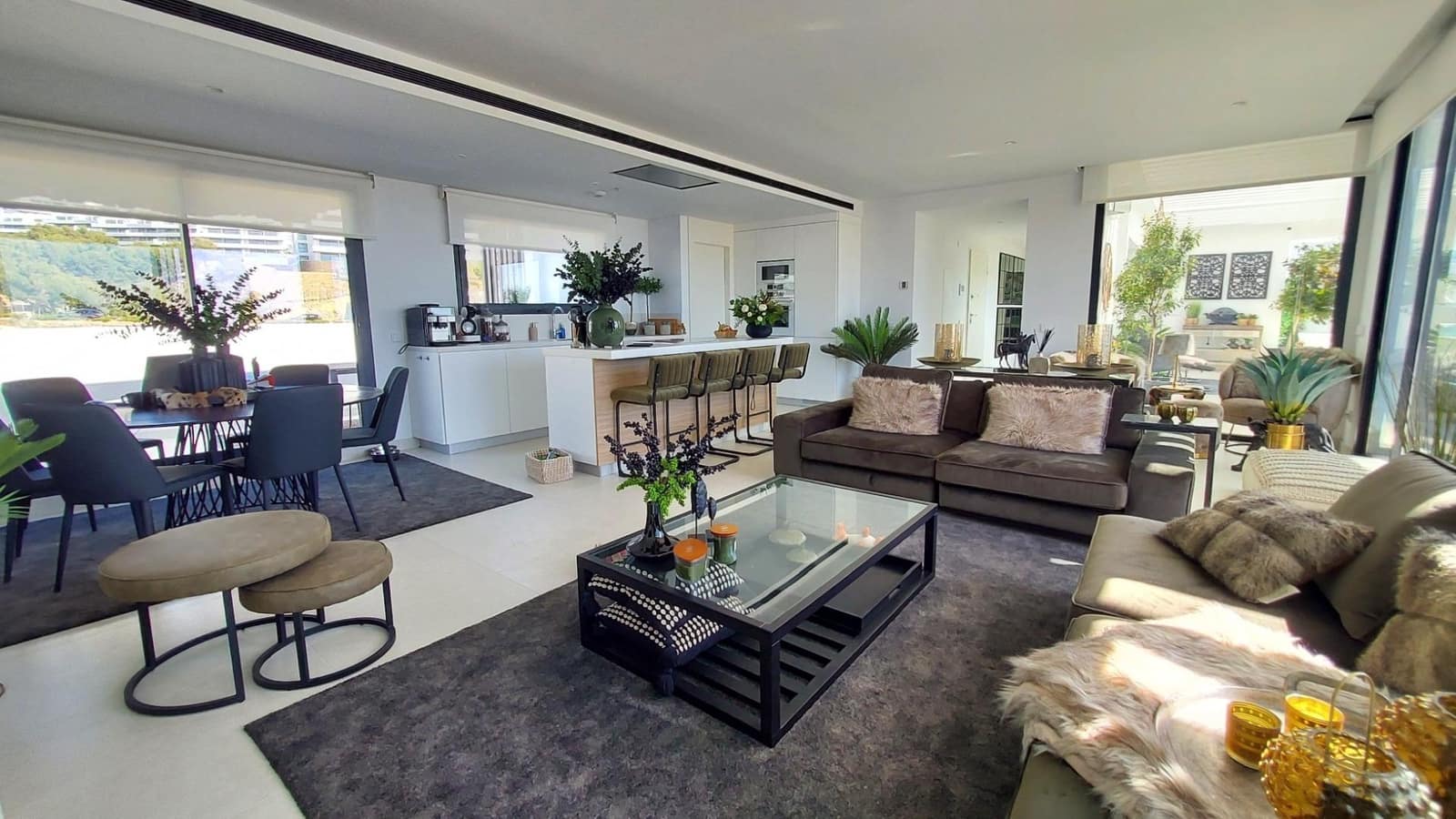 3 makuuhuone Kattohuoneisto myytävänä paikassa Fuengirola mukana uima-altaan 
autotalli - 1 350 000 € (Ref: 7520192)