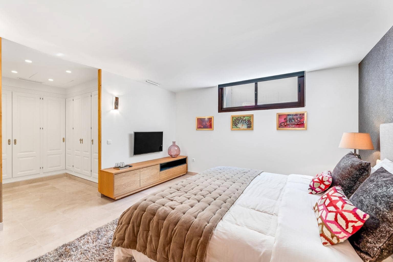 6 Zimmer Villa zu verkaufen in Nueva Andalucia mit Pool Garage - 3.750.000 € (Ref: 7742366)