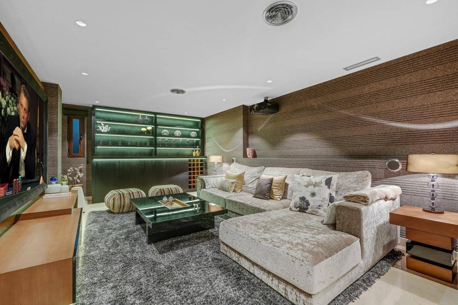 6 Zimmer Villa zu verkaufen in Nueva Andalucia mit Pool Garage - 3.750.000 € (Ref: 7742366)