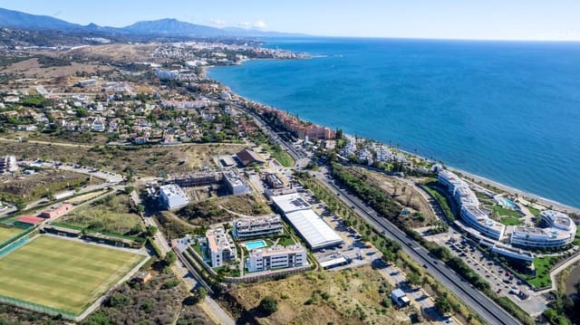 3 Zimmer Apartment zu verkaufen in Estepona mit Pool Garage - 575.000 € (Ref: 7854649)