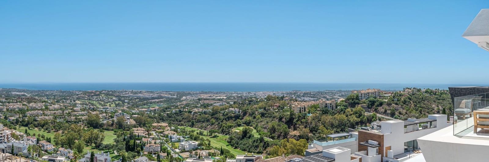 3 bedroom Apartment for sale in Benahavis with pool garage - € 1,675,000 (Ref: 8119984)