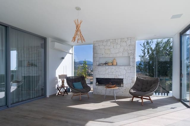 Chalet de 6 habitaciones en Benahavís en venta con piscina garaje - 5.300.000 € (Ref: 8174767)