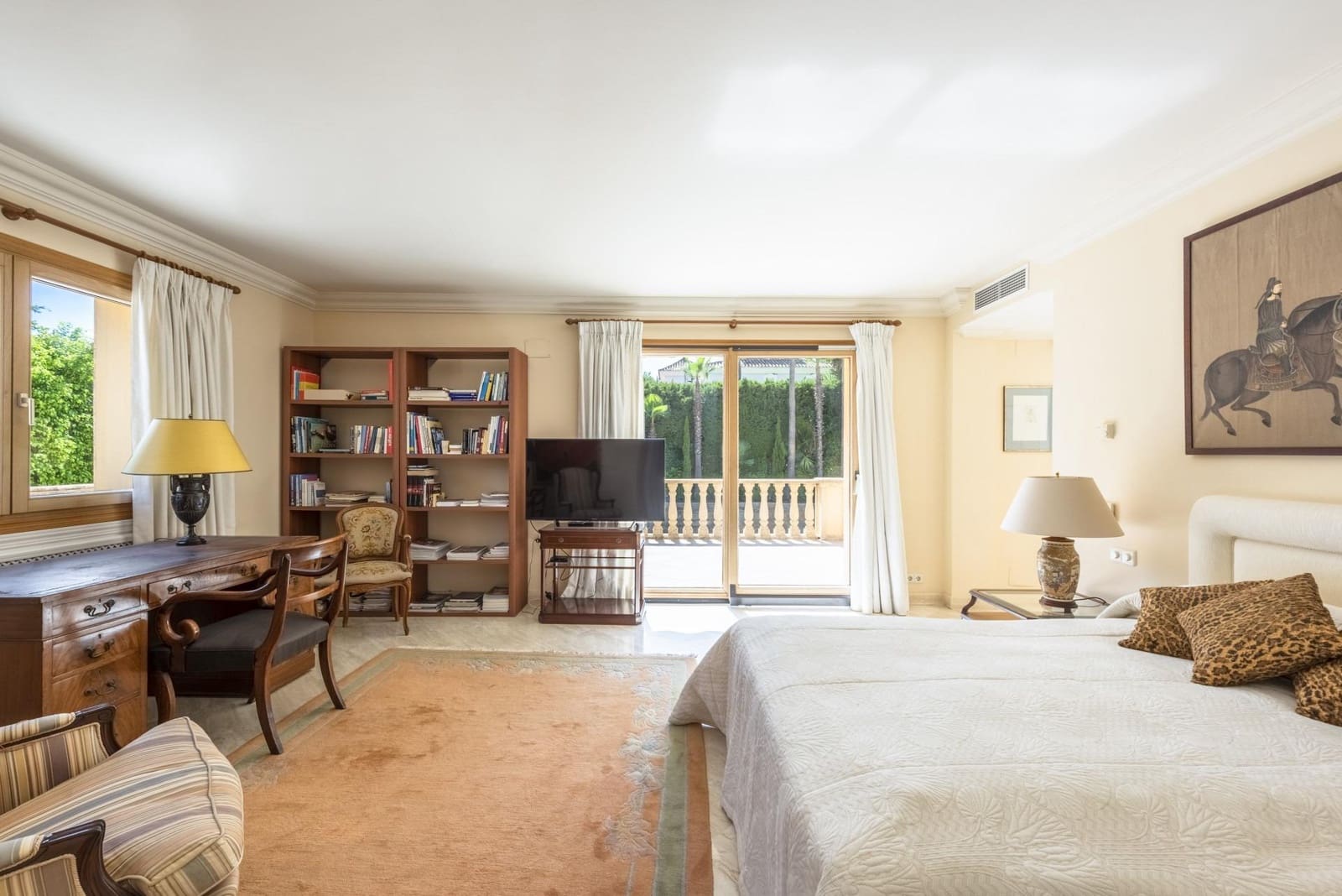 5 sypialnia Willa na sprzedaż w Marbella z basenem garażem - 3 495 000 € (Ref: 8318038)