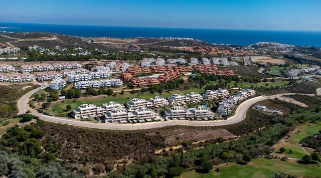 2 bedroom Apartment for sale in Casares with pool garage - € 381,000 (Ref: 8344934)