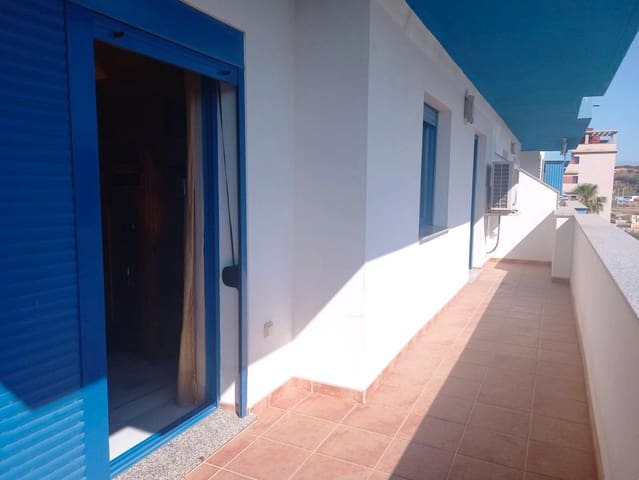 2 soverom Leilighet til salgs i Torre del Mar, Vélez-Málaga med svømmebasseng garasje - € 340 000 (Ref: 8395235)