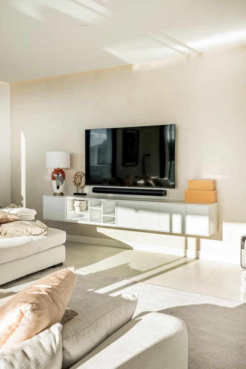 3 bedroom Penthouse for sale in Fuengirola with pool garage - € 1,195,000 (Ref: 8478069)