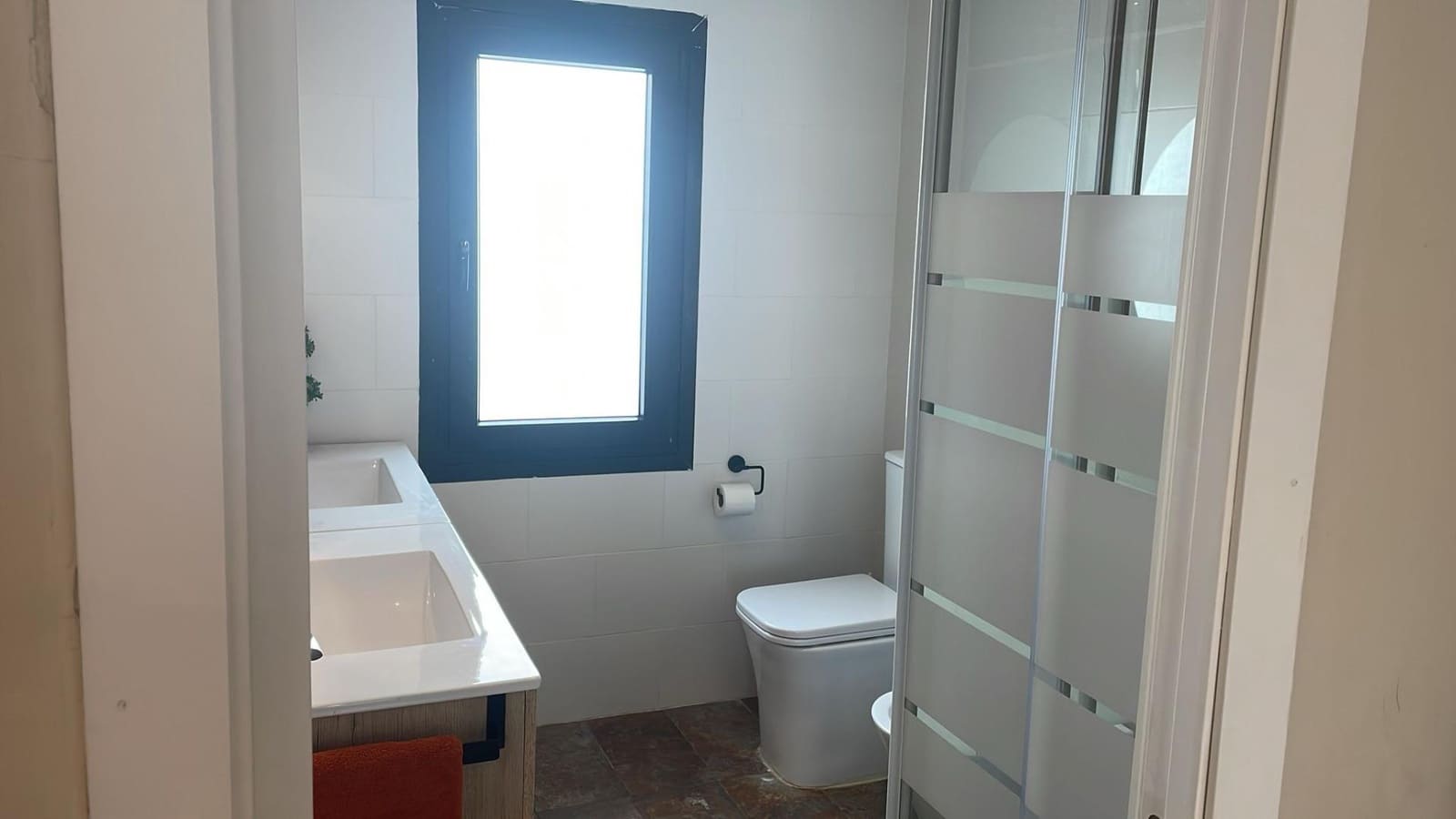 4 soveværelse Villa til salg i Algeciras med swimmingpool - € 778.000 (Ref: 8783924)