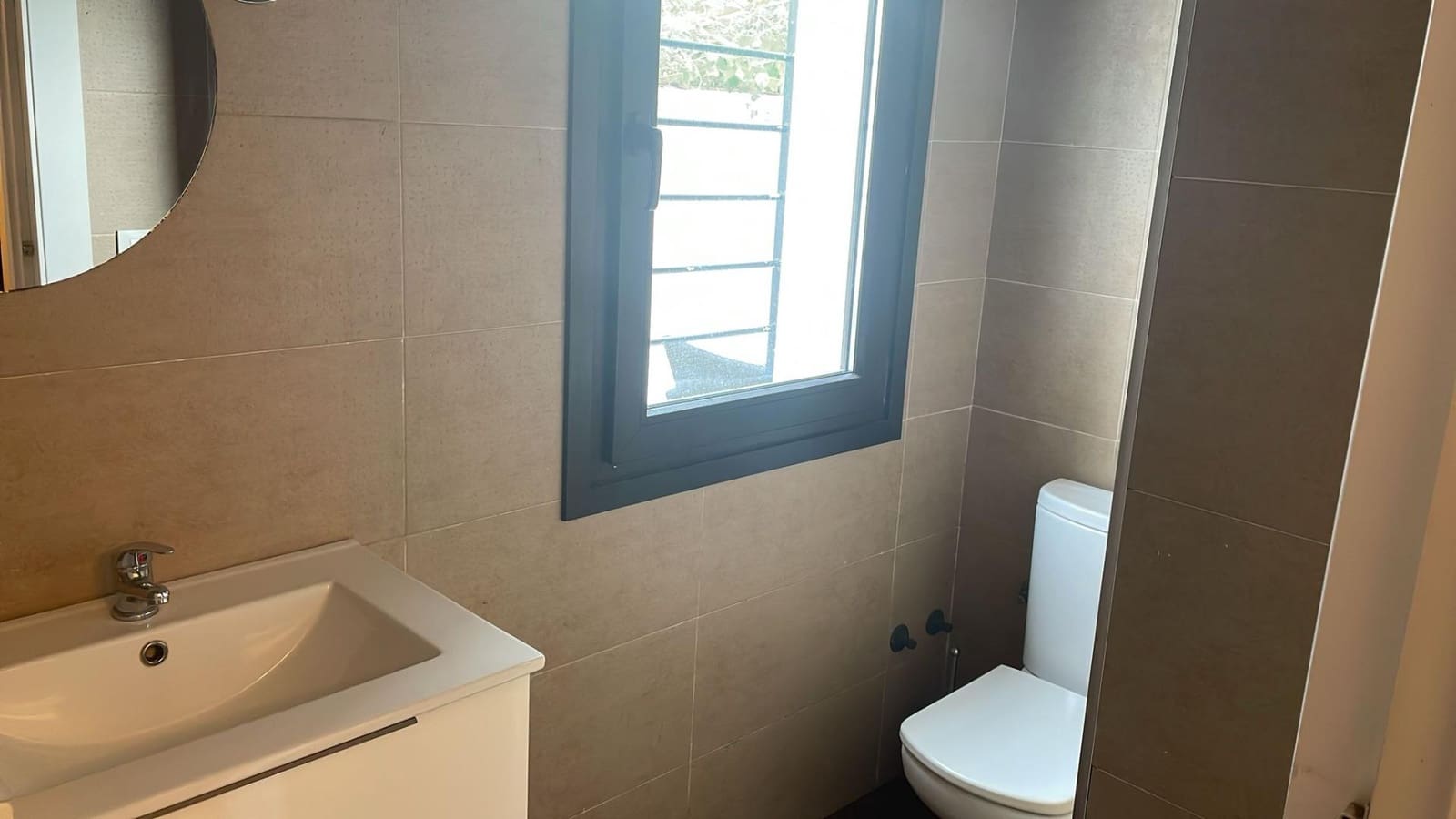 4 soveværelse Villa til salg i Algeciras med swimmingpool - € 778.000 (Ref: 8783924)