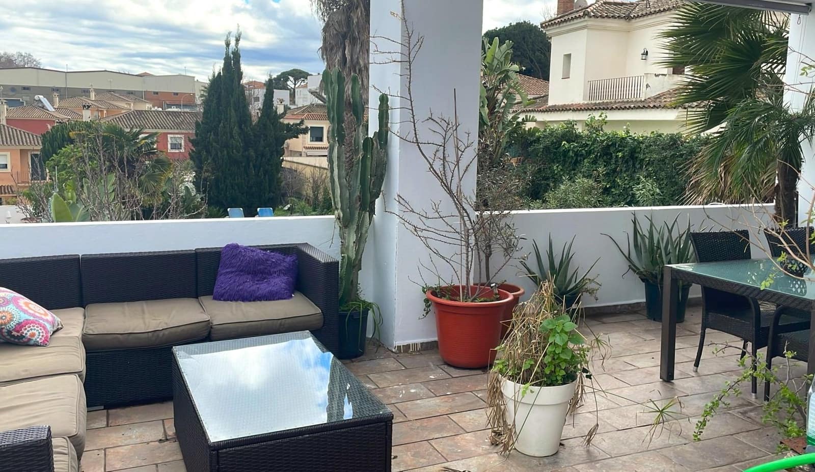 4 soveværelse Villa til salg i Algeciras med swimmingpool - € 778.000 (Ref: 8783924)