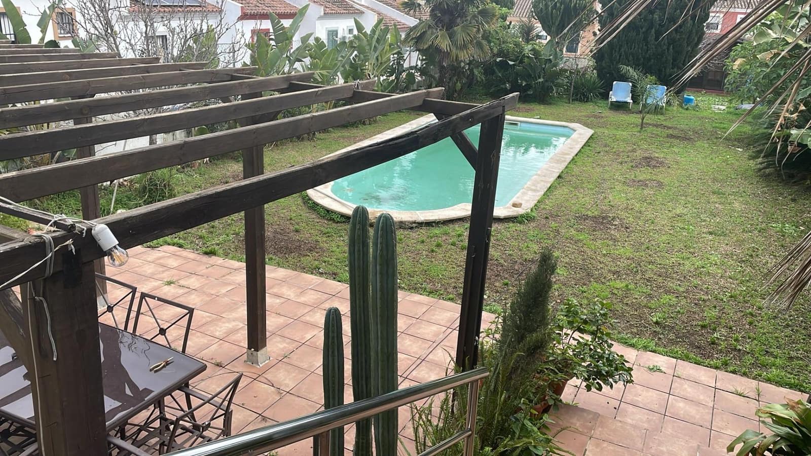 4 soveværelse Villa til salg i Algeciras med swimmingpool - € 778.000 (Ref: 8783924)
