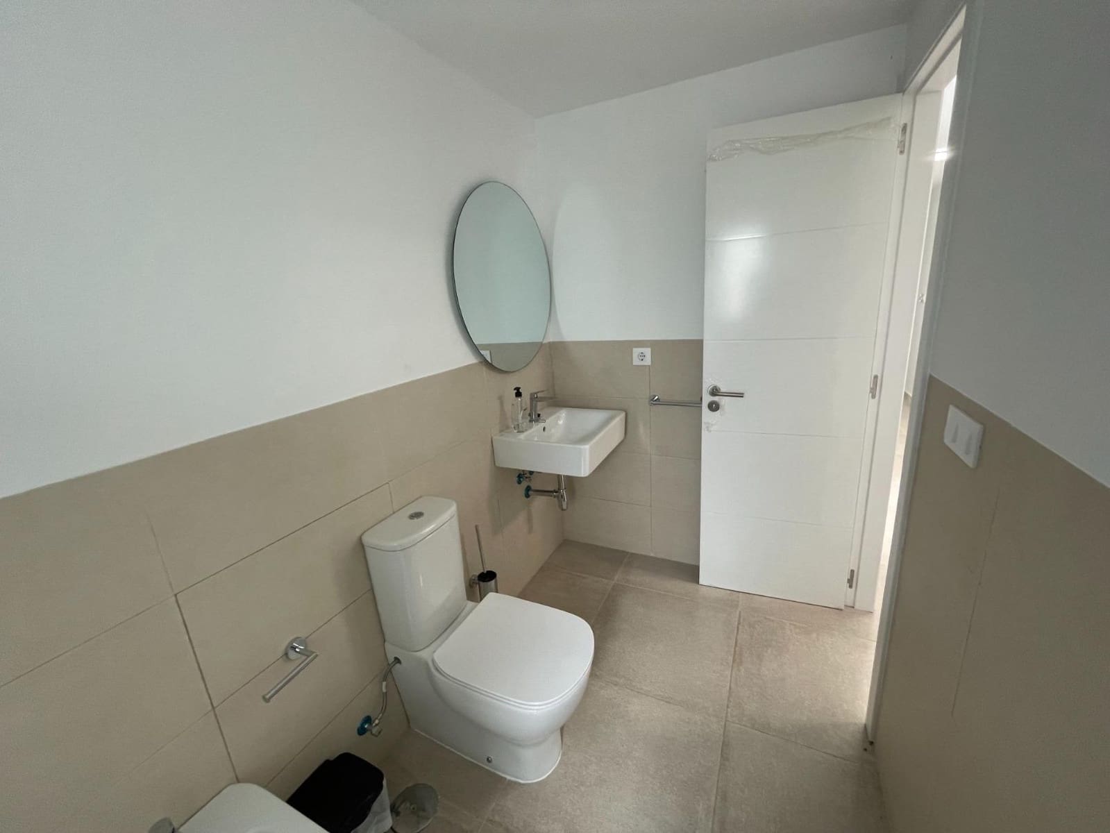 2 soveværelse Lejlighed til salg i Zahara de los Atunes med swimmingpool garage - € 525.000 (Ref: 8836900)