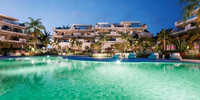 3 bedroom Penthouse for sale in Estepona with pool garage - € 695,000 (Ref: 8862809)