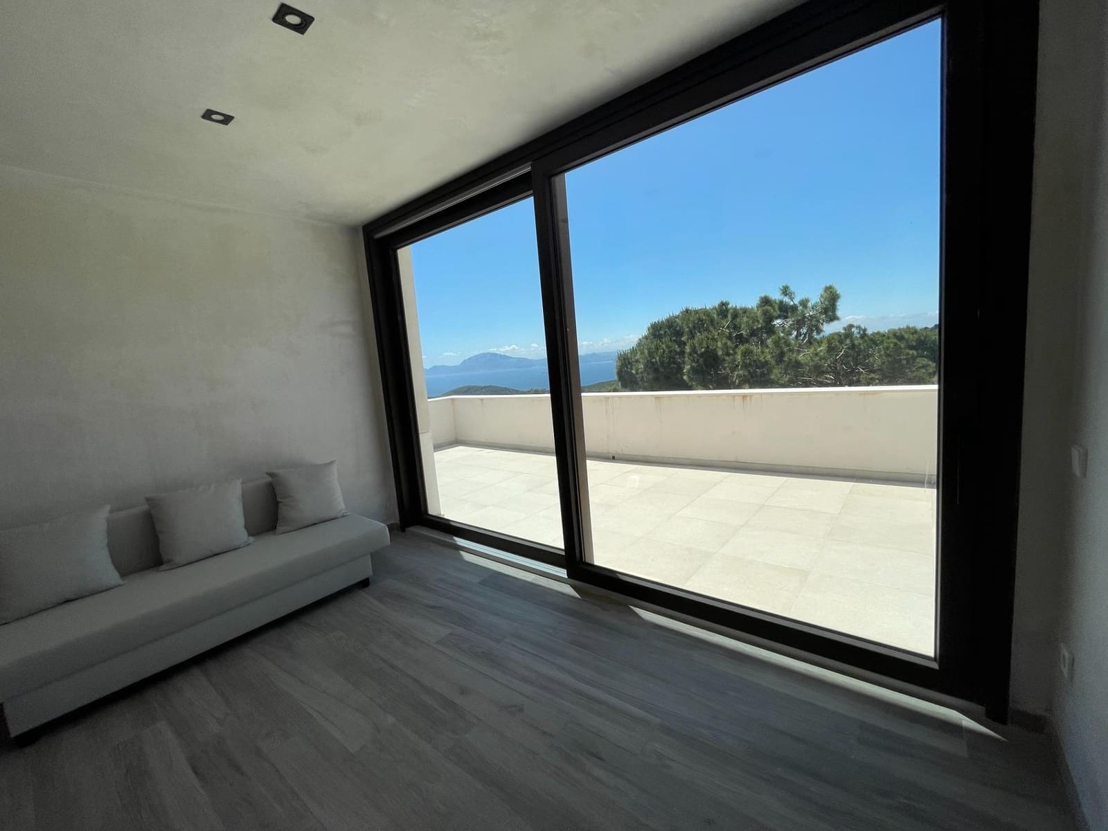 6 soverom Villa til salgs i Tarifa med svømmebasseng - € 2 000 000 (Ref: 8894857)