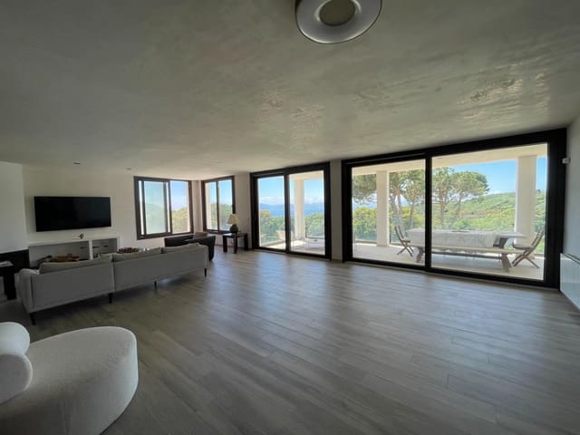 6 soverom Villa til salgs i Tarifa med svømmebasseng - € 2 000 000 (Ref: 8894857)