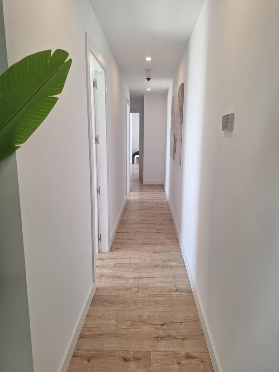 3 soveværelse Lejlighed til salg i Malaga by med swimmingpool garage - € 1.174.000 (Ref: 8921293)