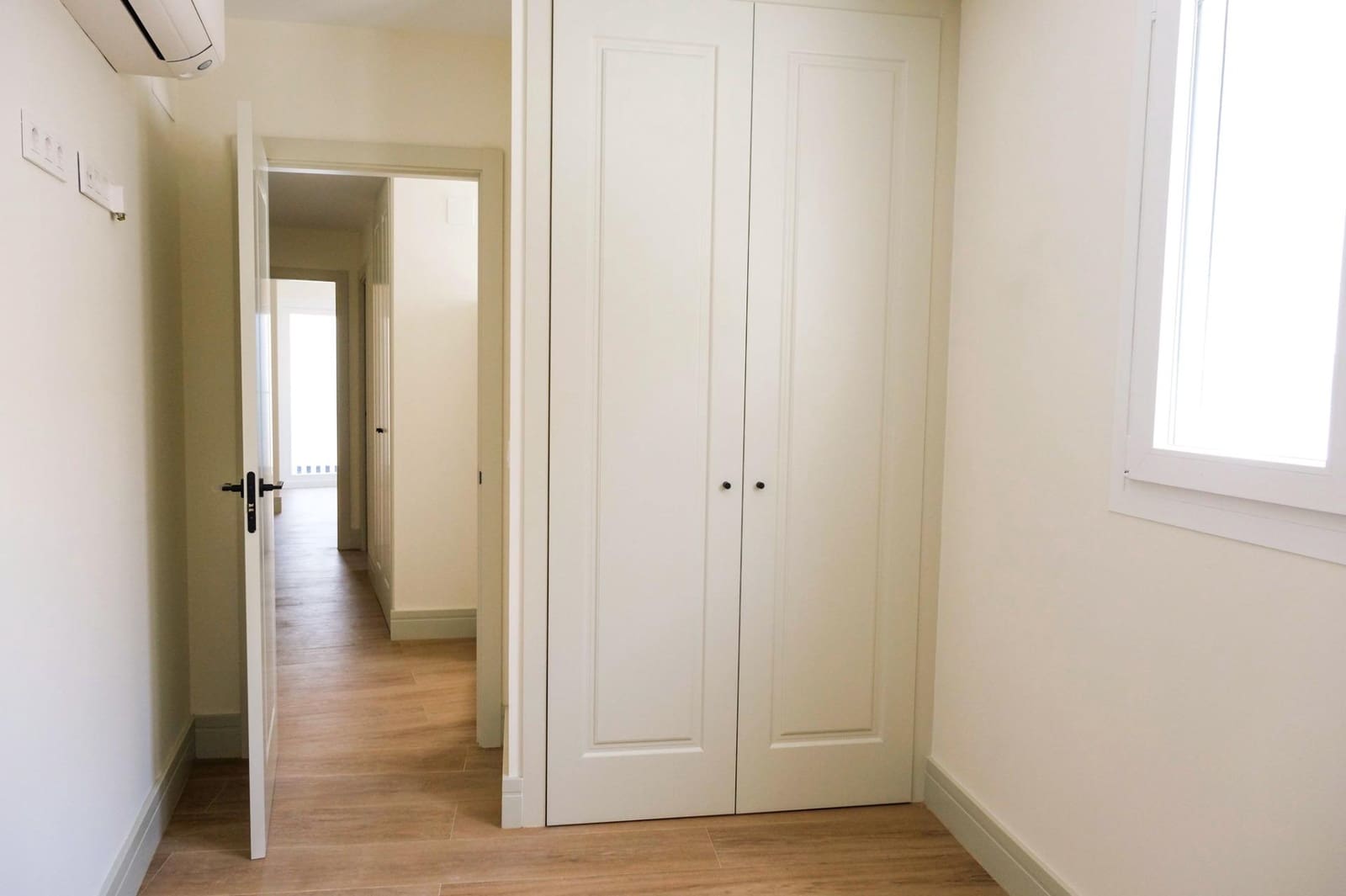 2 soveværelse Lejlighed til salg i Malaga by - € 880.000 (Ref: 9005437)