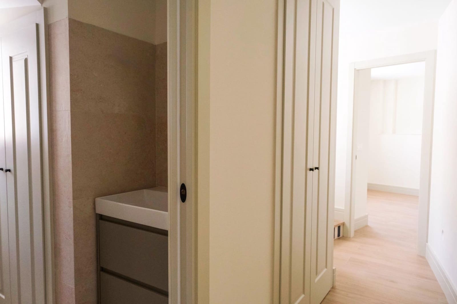 2 soveværelse Lejlighed til salg i Malaga by - € 880.000 (Ref: 9005437)