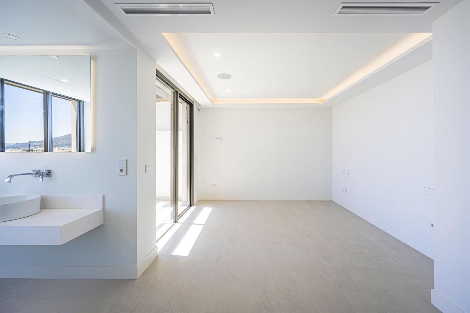 3 Zimmer Villa zu verkaufen in Benahavis mit Pool Garage - 1.690.000 € (Ref: 9023051)