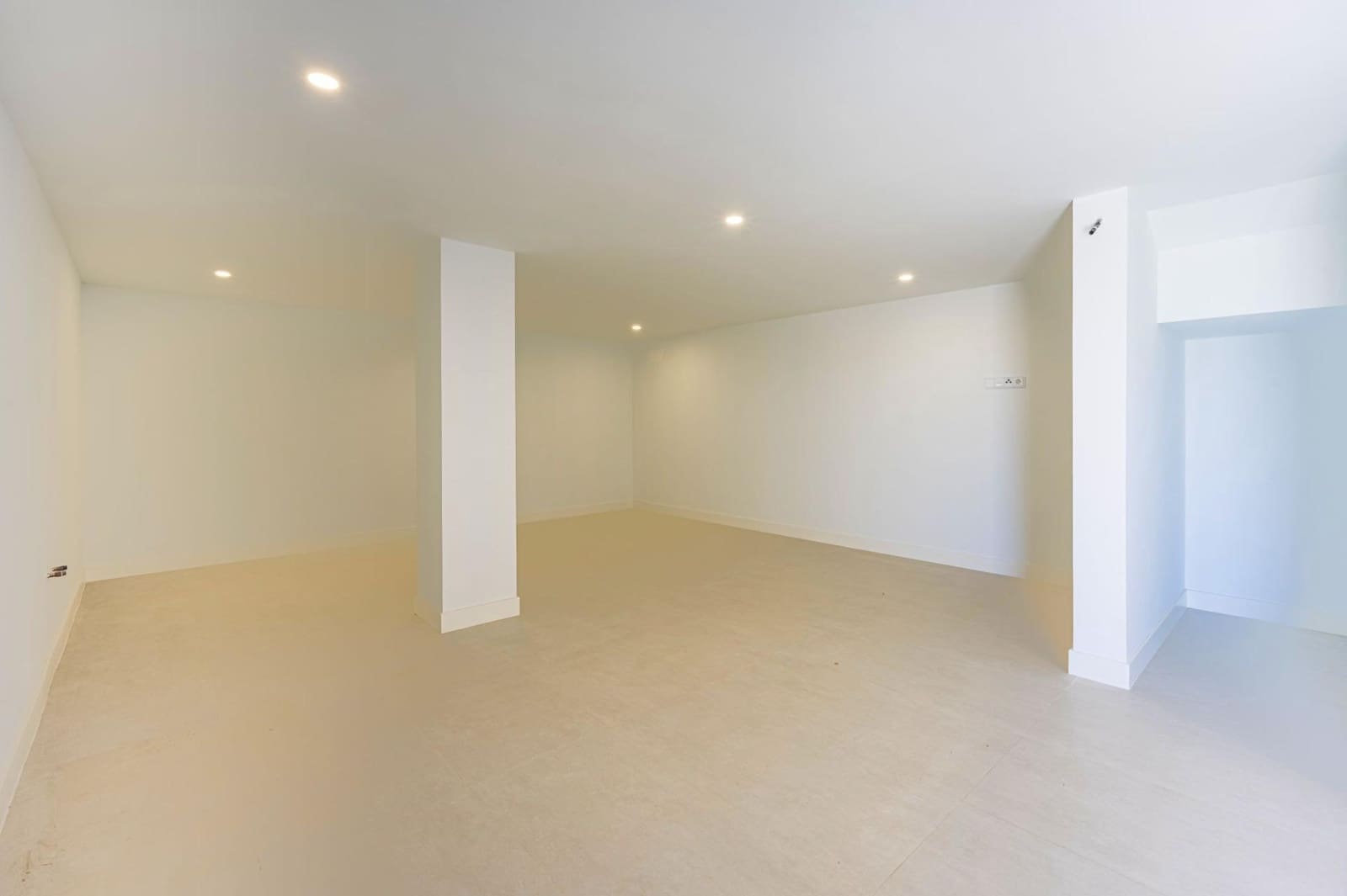 3 Zimmer Villa zu verkaufen in Benahavis mit Pool Garage - 1.690.000 € (Ref: 9023051)