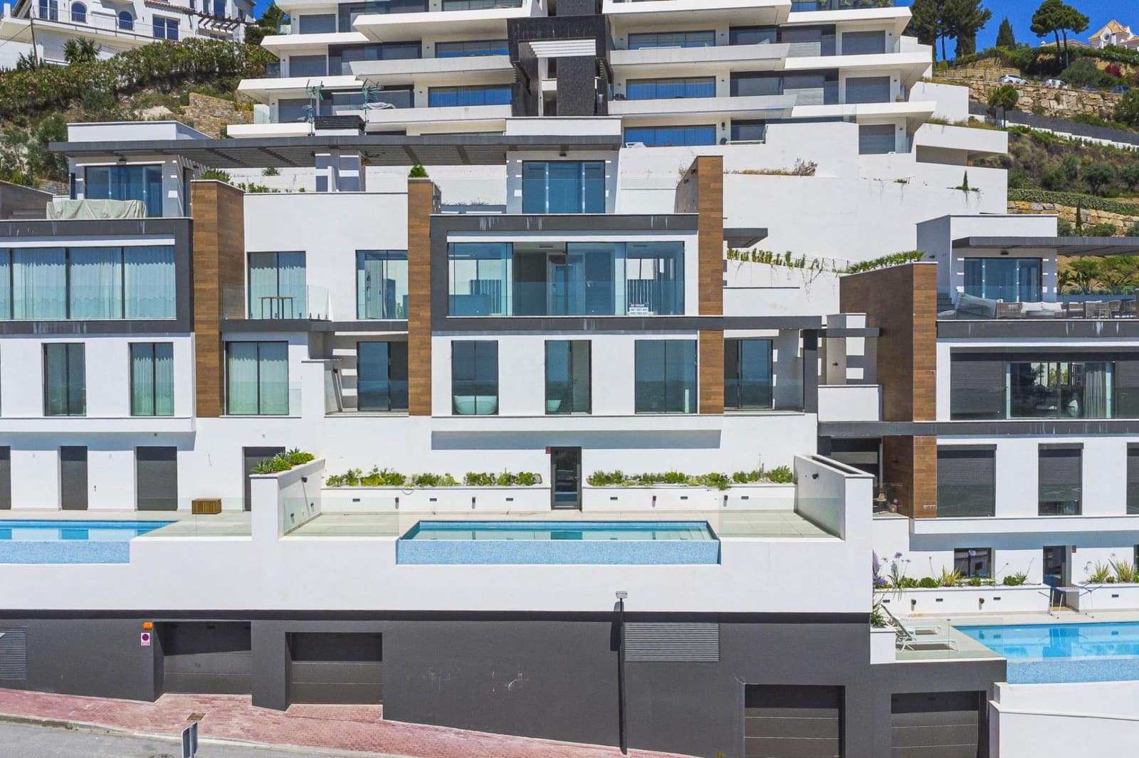 3 Zimmer Villa zu verkaufen in Benahavis mit Pool Garage - 1.690.000 € (Ref: 9023051)