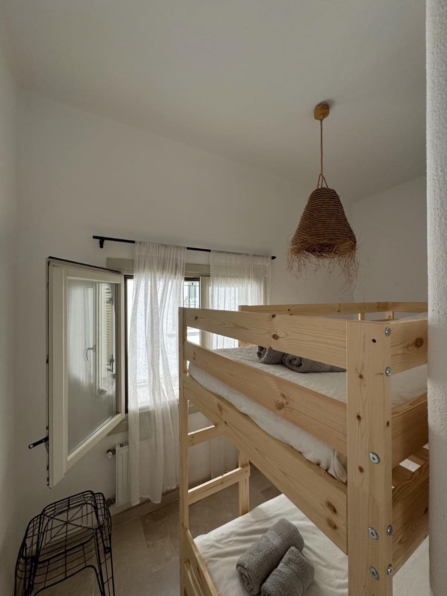 5 makuuhuone Omakotitalo myytävänä paikassa Tarifa mukana 
autotalli - 850 000 € (Ref: 9026606)