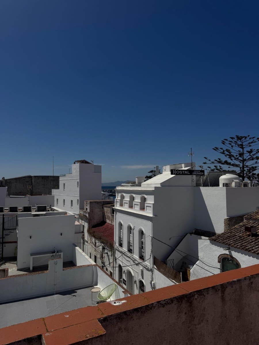 5 makuuhuone Omakotitalo myytävänä paikassa Tarifa mukana 
autotalli - 850 000 € (Ref: 9026606)