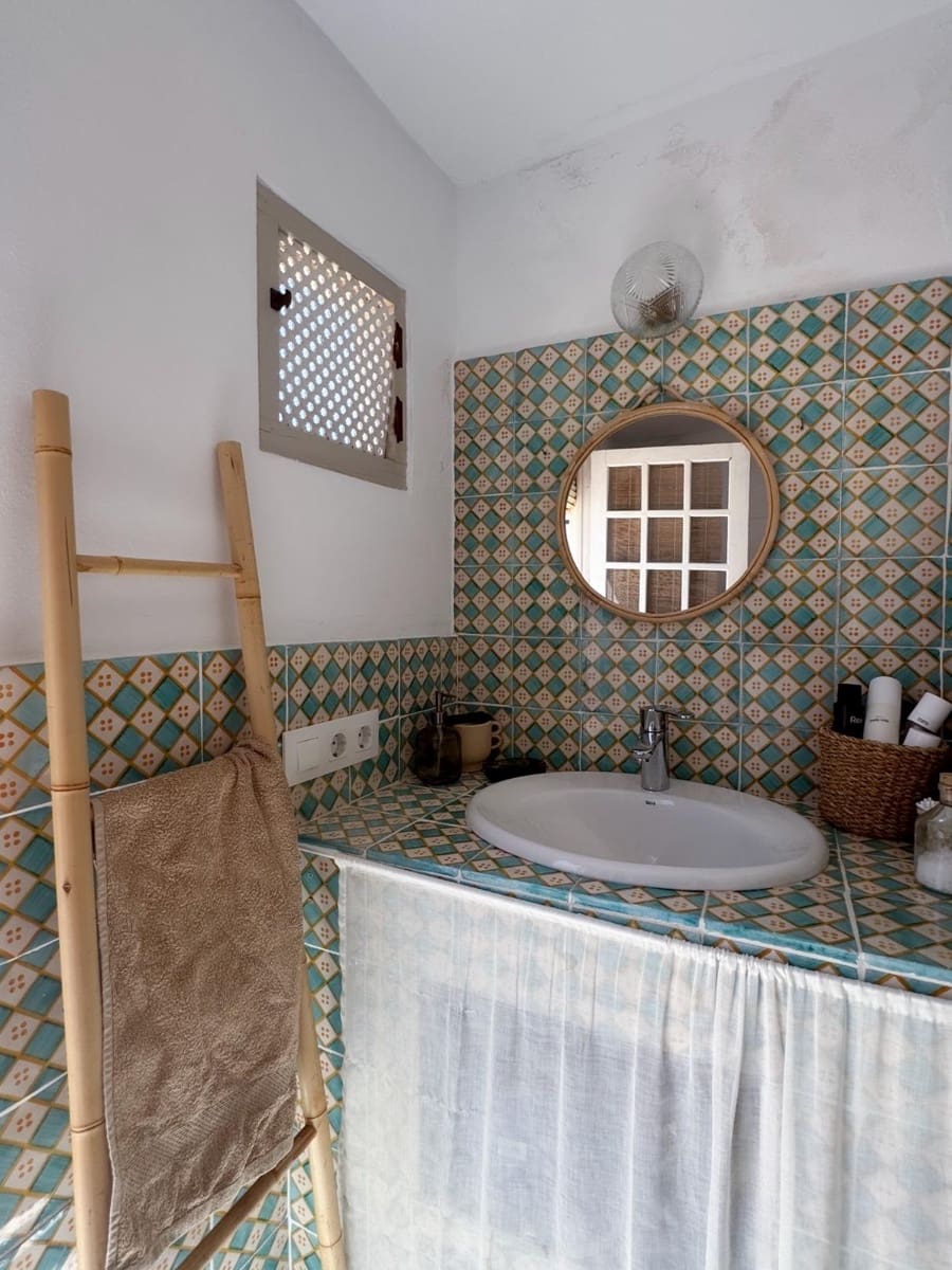 5 makuuhuone Omakotitalo myytävänä paikassa Tarifa mukana 
autotalli - 850 000 € (Ref: 9026606)